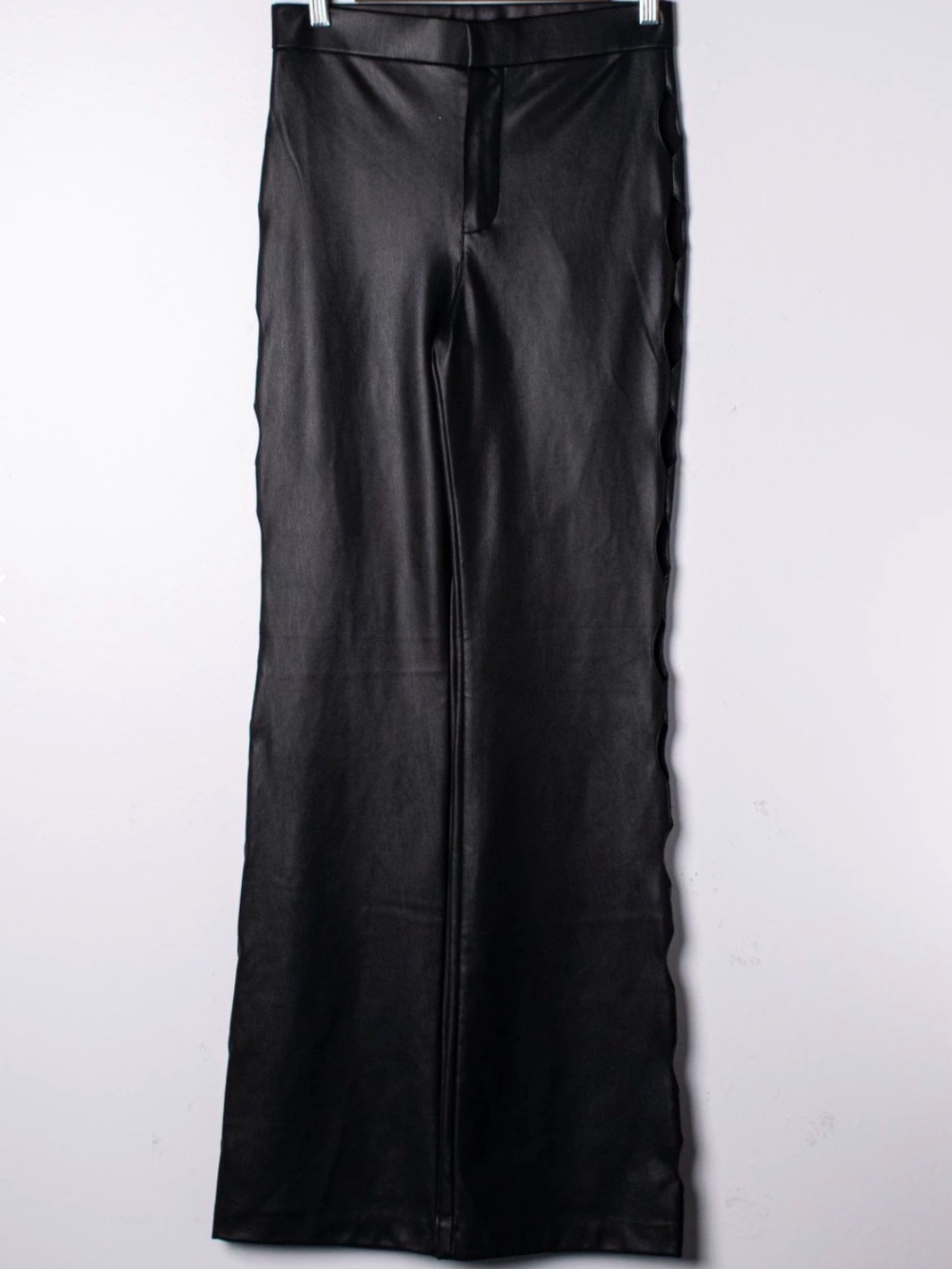 Pants Subcategory Identification